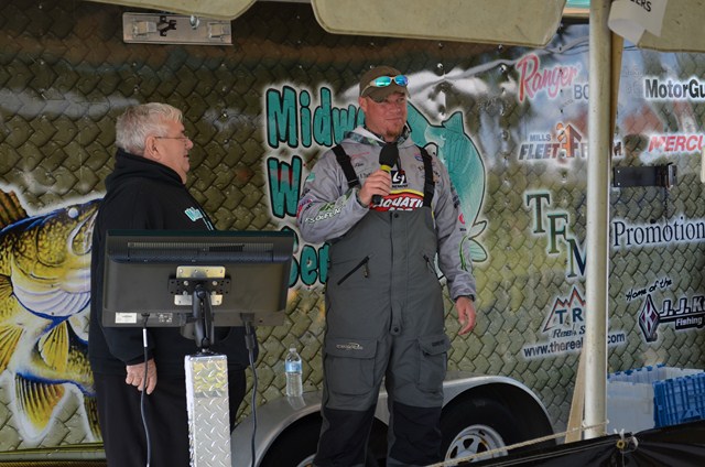 A98F424A-B8A5-4BC9-93A9-231F3F1F4876