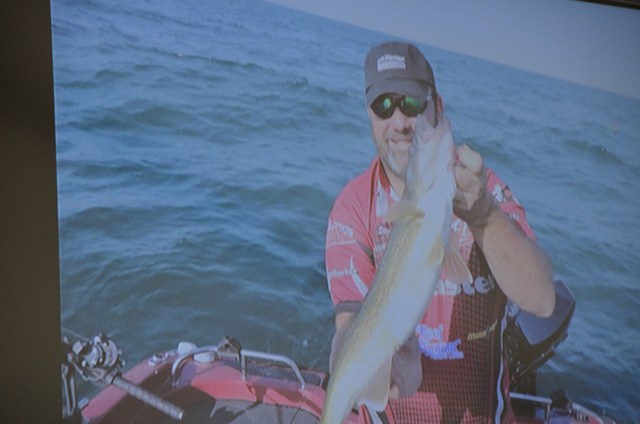 A9A25E1B-EB36-4E12-9ABA-46084398C7F4