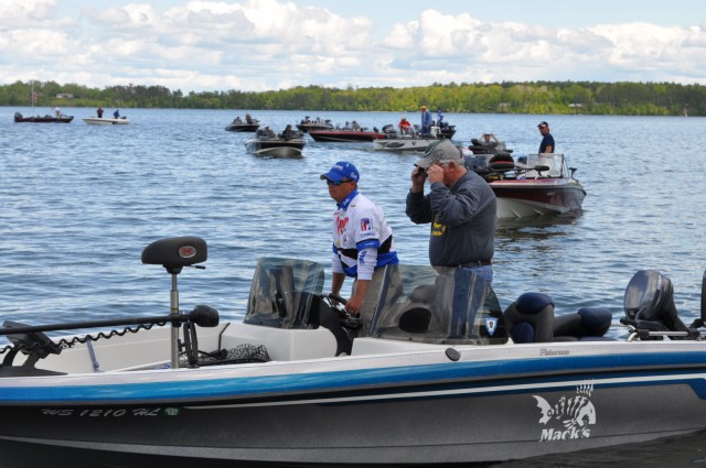 A9E8DCEB-1E14-4005-B973-40C553D3FAF4