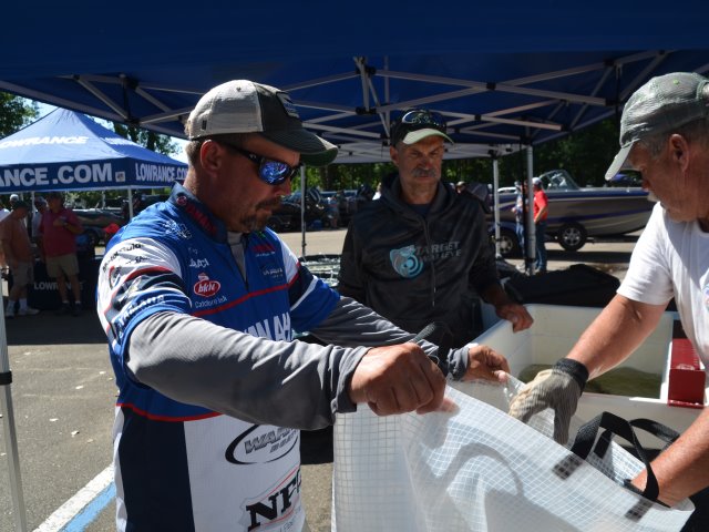 A9F80290-728F-46FB-A335-41F3A0E16F0F