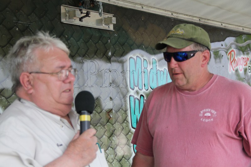 AA127D65-A2F2-4AF3-BBFA-DCA6DD8EAB6D