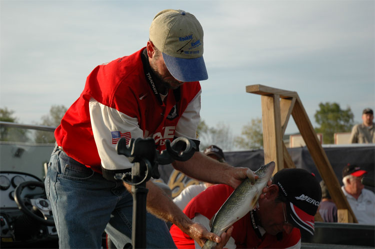 AA17009C-73AC-4BA0-AC1E-4F35B811222A