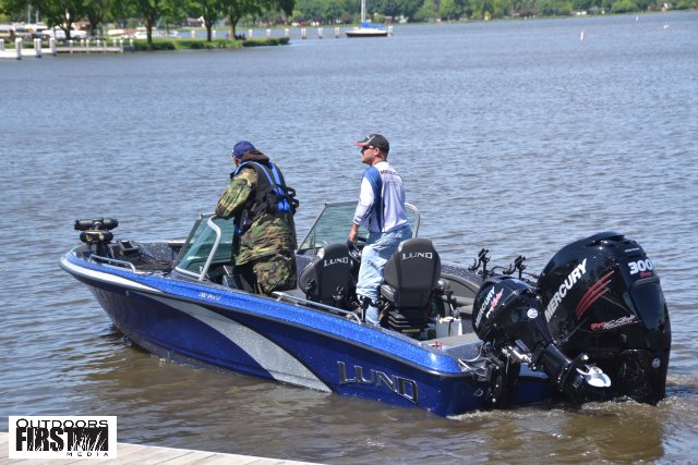 AA2B96F2-C762-42E3-9FD3-660A36E4C014