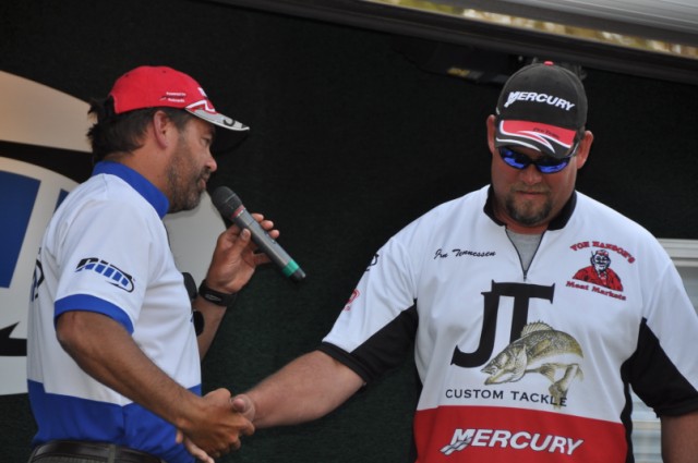 AA2CFF2E-D6E6-4E38-95E8-4E20542421CF