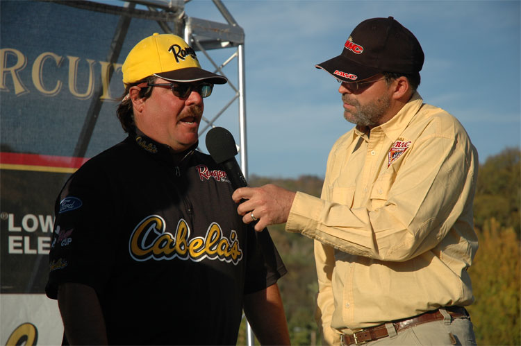 AA605905-D056-4063-8ED6-5A8A79CA92AA