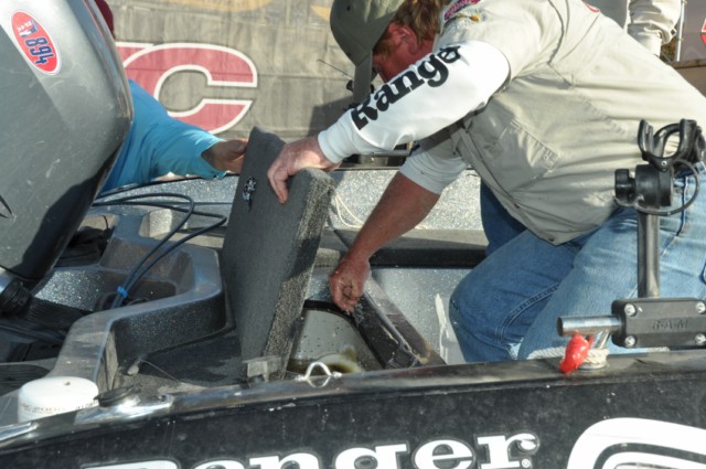 AA78BBE3-7C5A-400F-941D-521F9EFEDE16