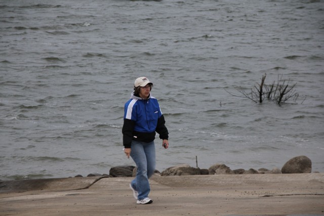 AAA4FDE2-7693-4D9A-8078-99281D8C99F3