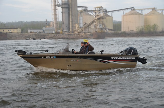 AAB7B487-B969-40EB-8833-EA956A401316