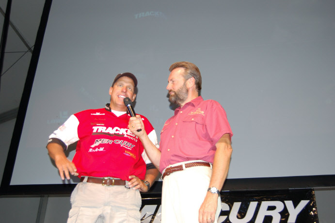 AAC3980B-E315-446C-9FD9-DBD016B634C0