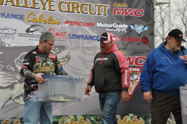 AAE59148-7525-4032-BC2C-BCB9D01F971F