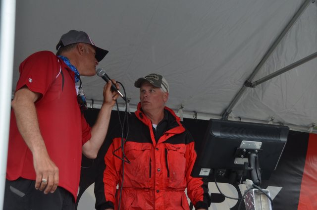 AAF0166F-4C9F-4E5E-AE68-50674BD57941