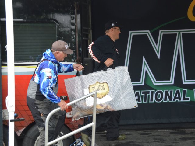 AB051942-E842-4097-9BCA-E153A2355760