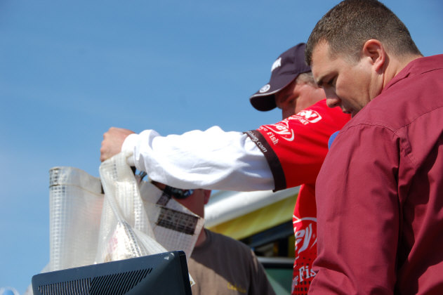 AB0F9FAA-E176-4BFC-8D96-ED1190BF1CAC