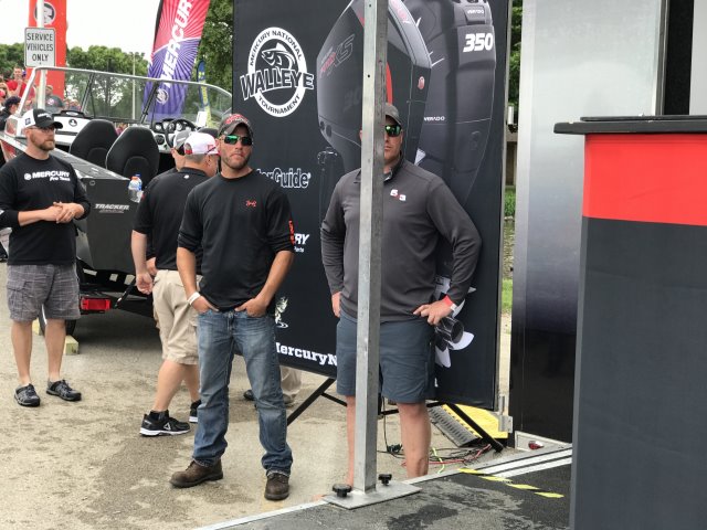 AB20AE26-452B-41D3-970E-91565DEA1355