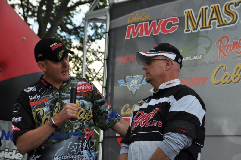 AB266957-28F2-49EC-90B9-FC1EB1823916