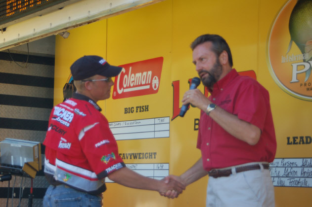 AB2694A0-6126-4CA9-9571-AAA966AC18CE