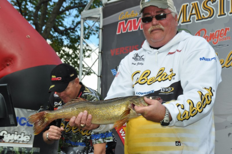 AB298686-7F80-4BFA-B084-A4BFF2ECB31E