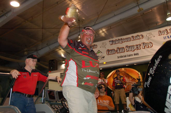 AB2ED5B1-2A9C-4221-BFA0-56333E42FF89