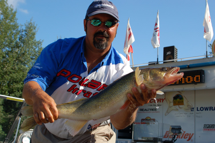 AB447899-D9DE-4EBA-84A0-D2C1D7A0C089