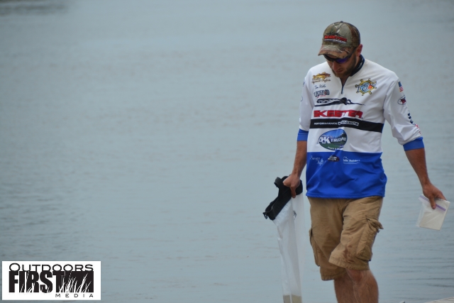 AB70961A-A04C-4C0E-B7F4-126B86F97165