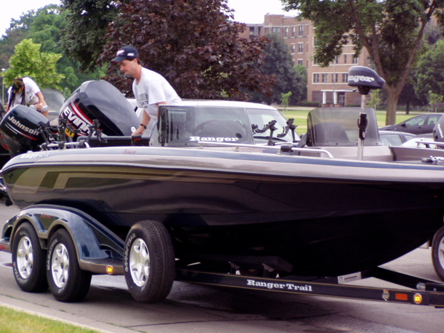 ABA0EC2F-9FB4-49BC-8A2A-89B69988436E