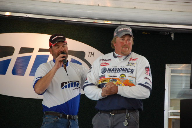 ABBB2CEF-3113-4920-956A-02B5F21A8DAA