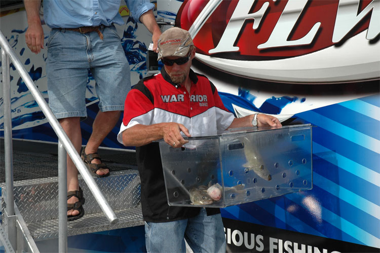 ABC082F8-F784-4480-900D-B81ADA8667E9