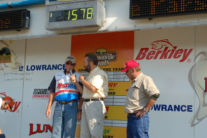 ABC69B06-F6A2-4748-B65E-0EA2094CDCBB