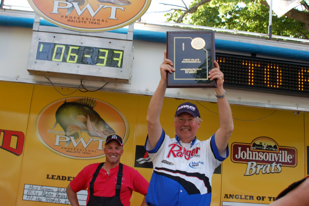 AC1761ED-0924-4255-96EF-CDFCC581A8AD