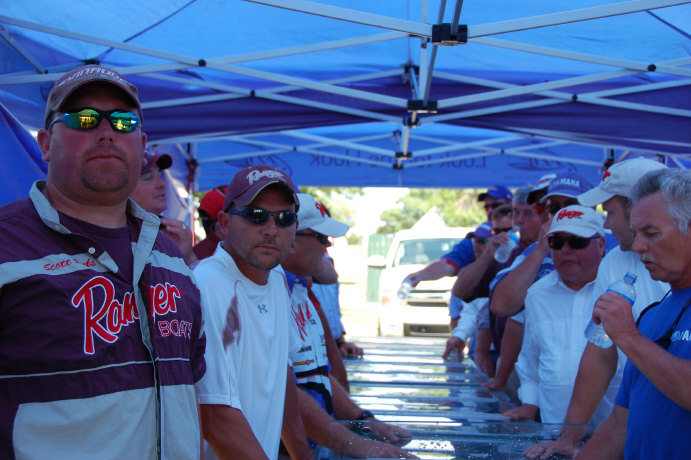 AC20AB27-1FA3-4AF7-9F04-B45F13DF2B83