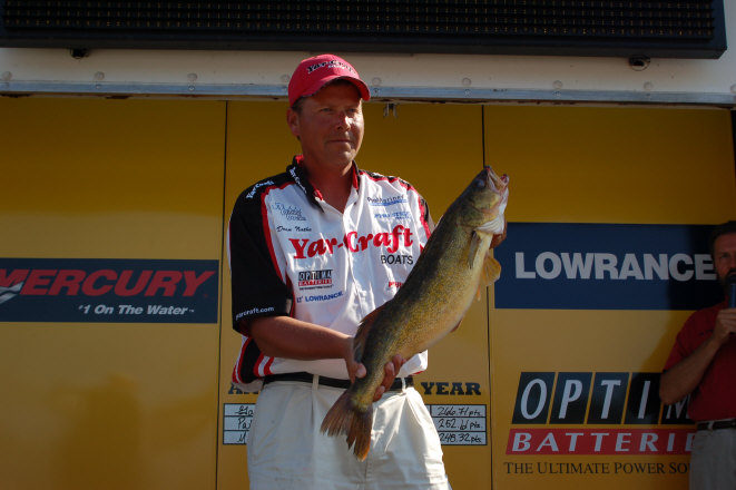 AC2BC660-F806-4A1B-8269-298F77E76A0B