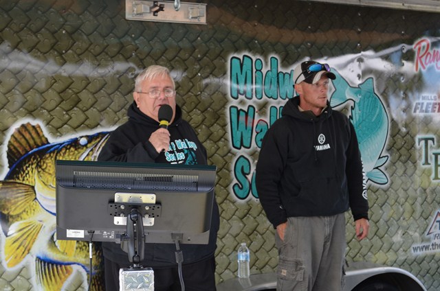 AC3DB577-C277-4DF0-9B05-48C565C713CE