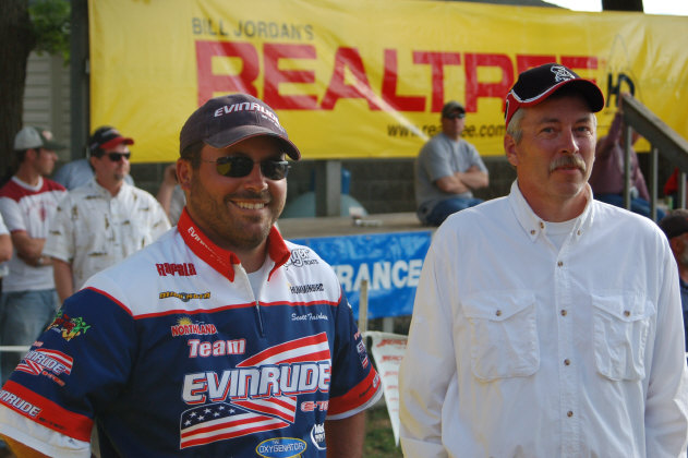 AC46FC86-A211-4955-94A3-C06CF8C734BD