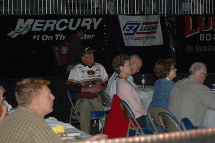 AC64C83E-D3ED-42AC-9FBD-88EA455FC27A