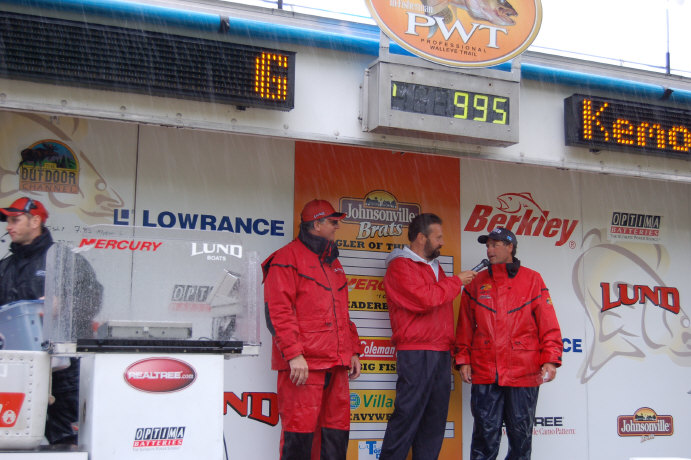 AC699112-61FE-4A08-A0EB-1A4A94D70B21