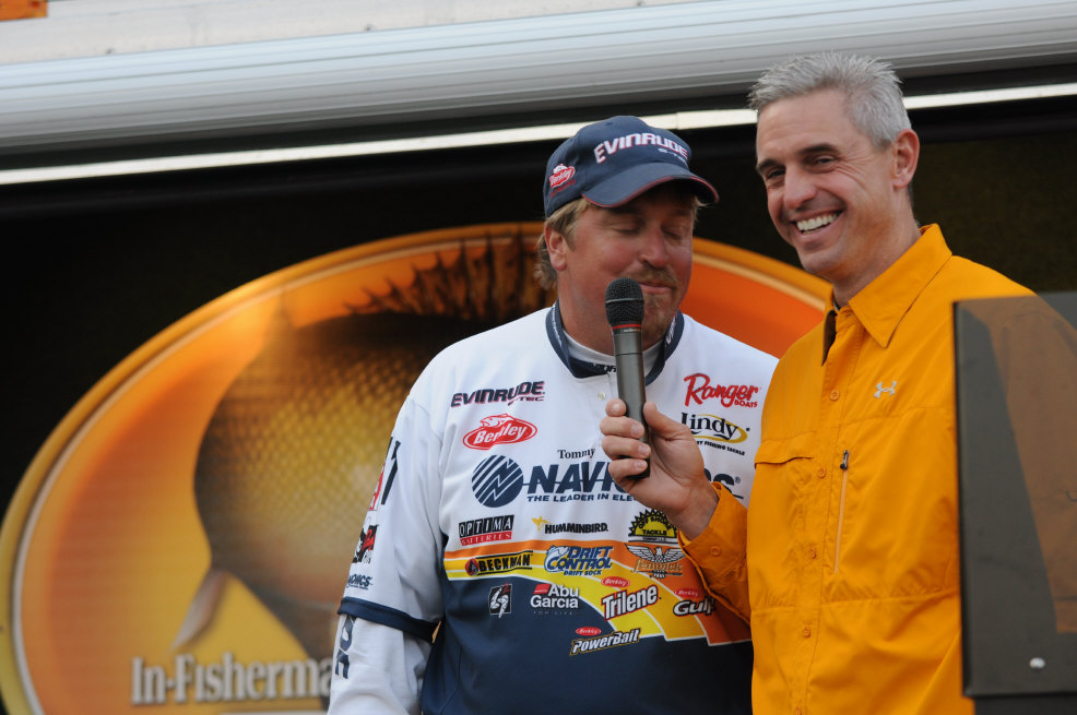 AC6ADF7A-14C8-4A05-8987-5EE3279DFB2E