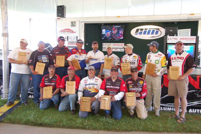 AC82ACEE-22D7-4F42-9096-56E8B8C682AB