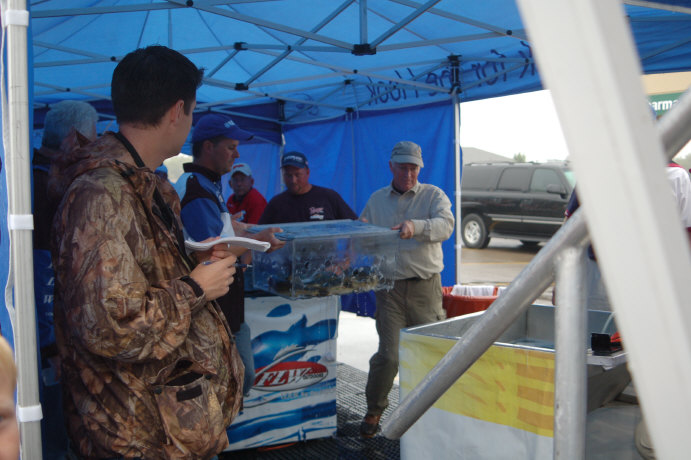 AC838A81-F698-45DF-9320-03BC08289BC5