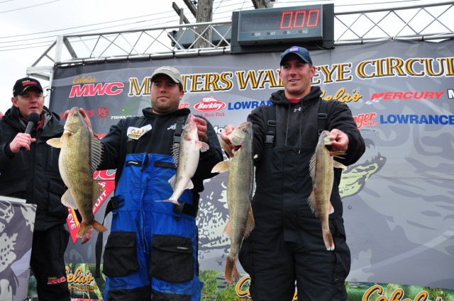 AC90F111-44C2-4343-989F-DBBBD9E6193C