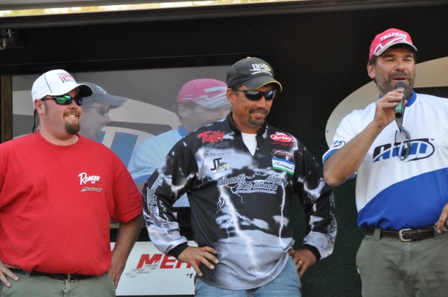 AC99D9CB-78B3-4C15-8630-52505BBDFDCA