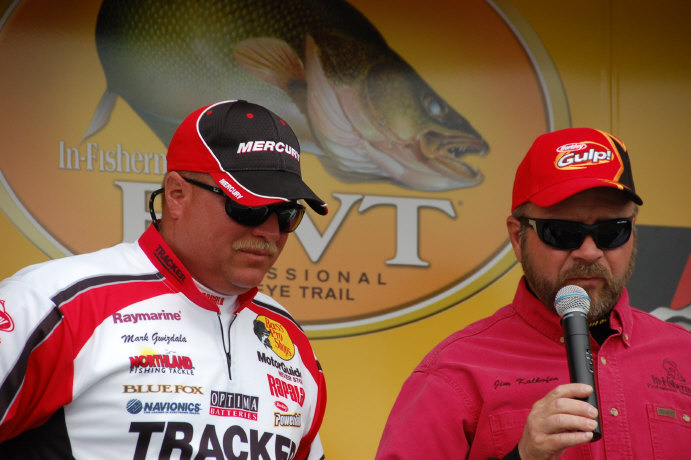 AD0DB7C0-A8C4-4998-AB5D-29CE6D6EFDE3