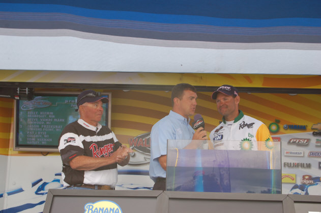 AD50AE87-DA68-480B-A3F3-C2EC92F79047