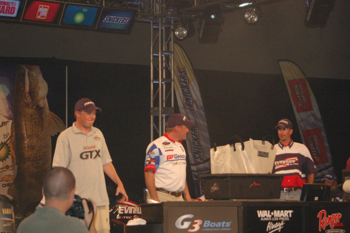 AD6E11E1-E9CD-4BCE-9C8C-1FC9828C6B31