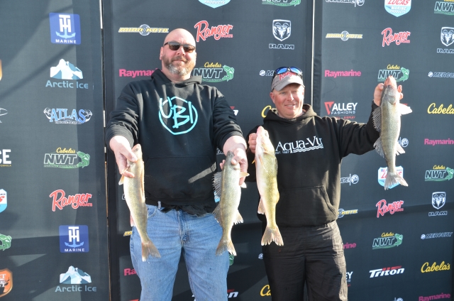 AD7753C2-0AEA-4630-888B-F061B3AE4D69