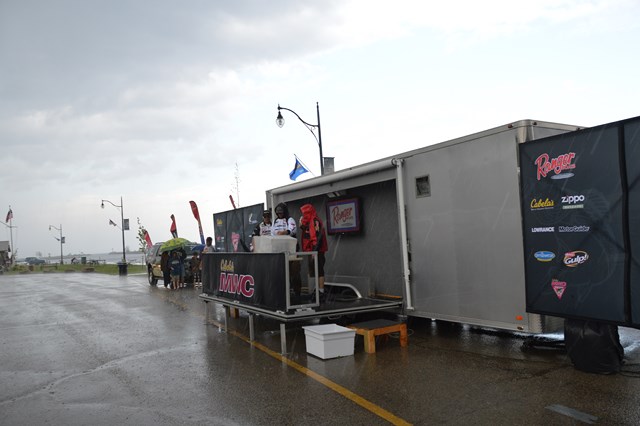 AD7CEC25-C2FE-4166-A3C5-CB09F066851C