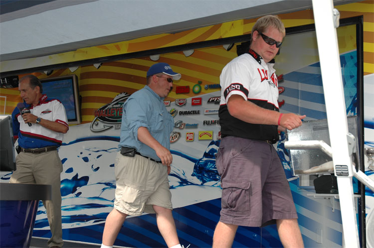 AD8DBC92-63D7-4633-931A-985A6B38F766