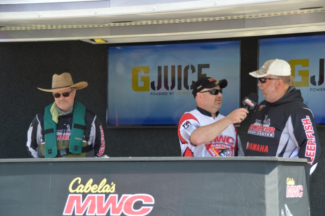 ADA61D19-C3FD-4B6A-8E30-DCAC6E4680ED