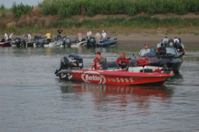 ADC6B7C4-D4AC-4076-9FD5-41691E5F2BDA