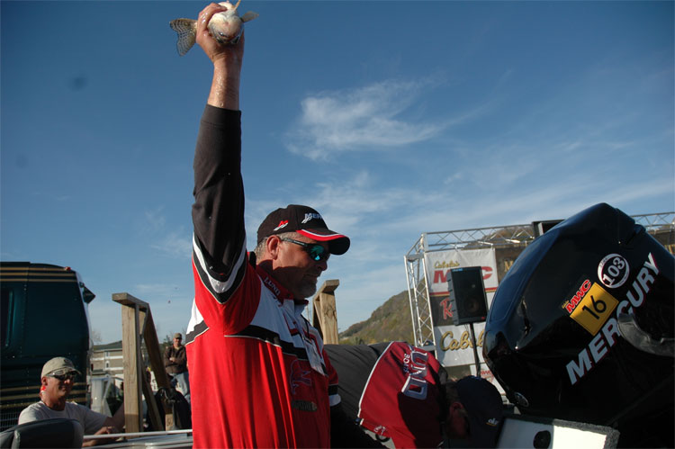 ADCCD518-60C5-4962-8EB3-9E1B2DEBD2EB