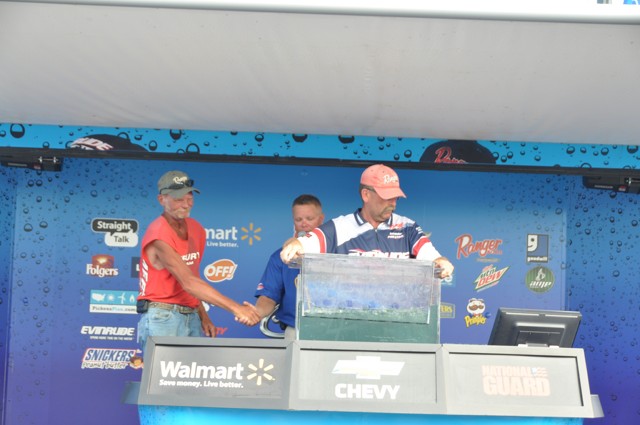 ADF0F63A-1852-41BE-B5CF-1D311342715D